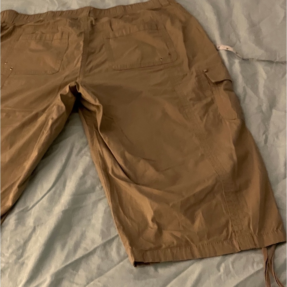 COMFORTWAIST by Catherines 2X (22/24) Cotton Blend Capris - excellent condition!